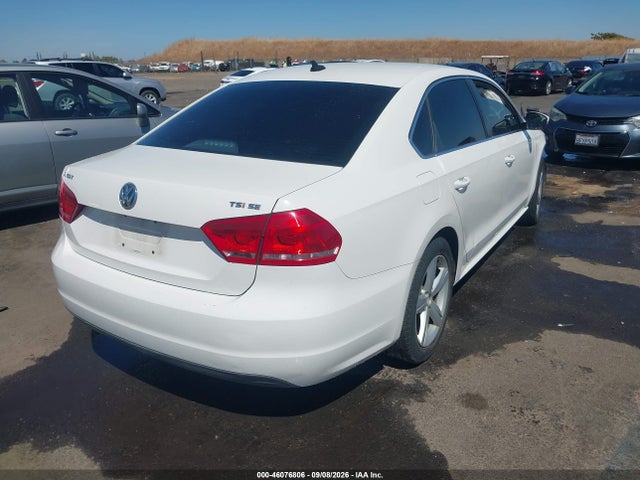 1VWBT7A37FC006433 Volkswagen Passat 1.8t Se