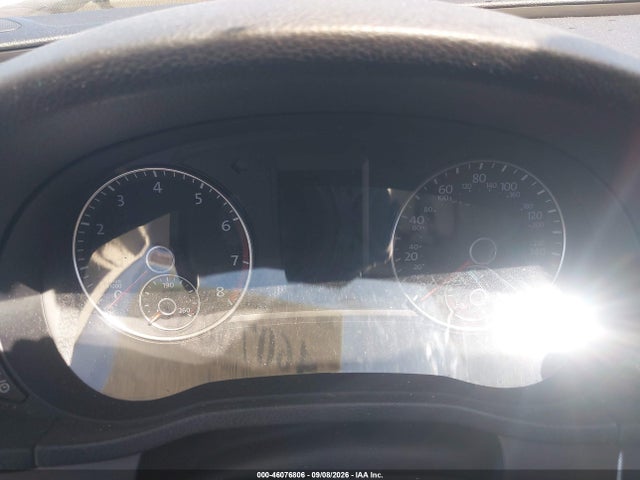 1VWBT7A37FC006433 Volkswagen Passat 1.8t Se
