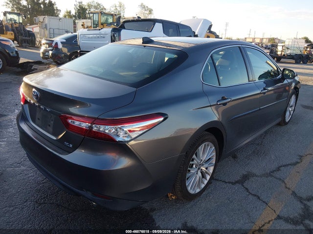 4T1BZ1HK2JU003126 Toyota Camry Xle V6