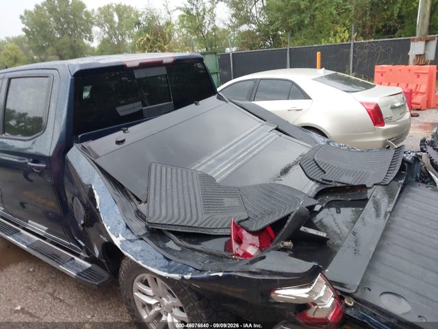 46076840 :رقم المزاد ، 3GCUYDET7MG207930 vin ، 2021 Chevrolet Silverado 1500 4wd  Short Bed Lt مزاد بيع