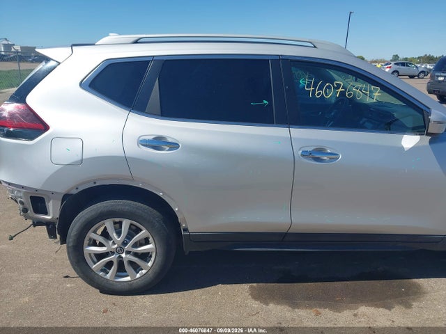 Продаж на аукціоні авто 2018 Nissan Rogue Sv, vin: 5N1AT2MV2JC710932, номер лоту: 46076847