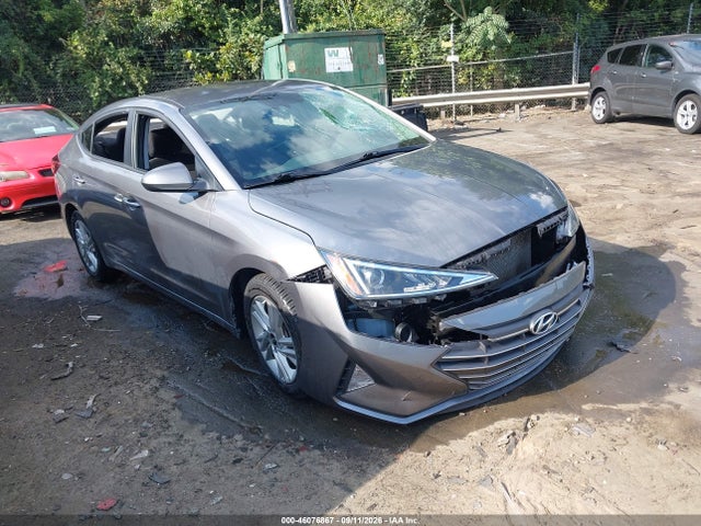 Продажа на аукционе авто 2020 Hyundai Elantra Sel, vin: 5NPD84LF6LH545435, номер лота: 46076867