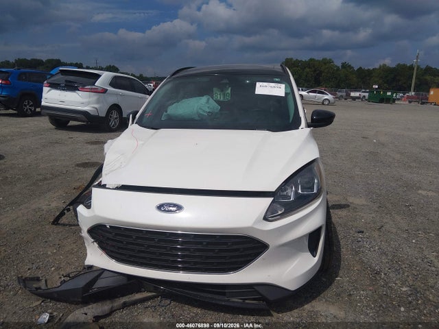 2022 Ford Escape Se მანქანა იყიდება აუქციონზე, vin: 1FMCU9G69NUA82578, აუქციონის ნომერი: 46076898