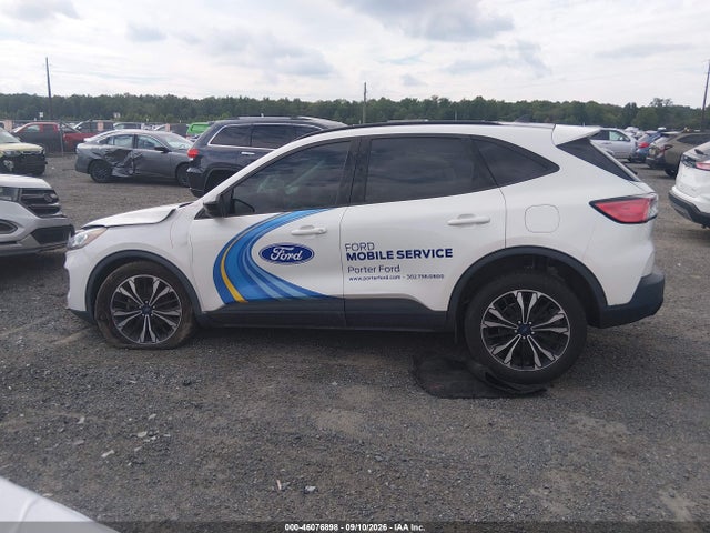 2022 Ford Escape Se მანქანა იყიდება აუქციონზე, vin: 1FMCU9G69NUA82578, აუქციონის ნომერი: 46076898