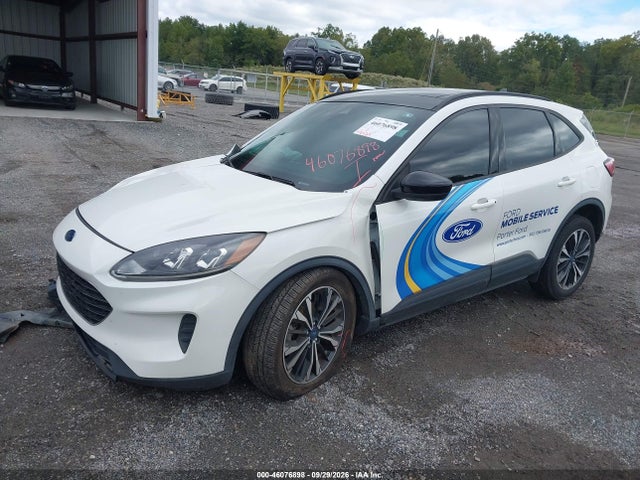 2022 Ford Escape Se მანქანა იყიდება აუქციონზე, vin: 1FMCU9G69NUA82578, აუქციონის ნომერი: 46076898
