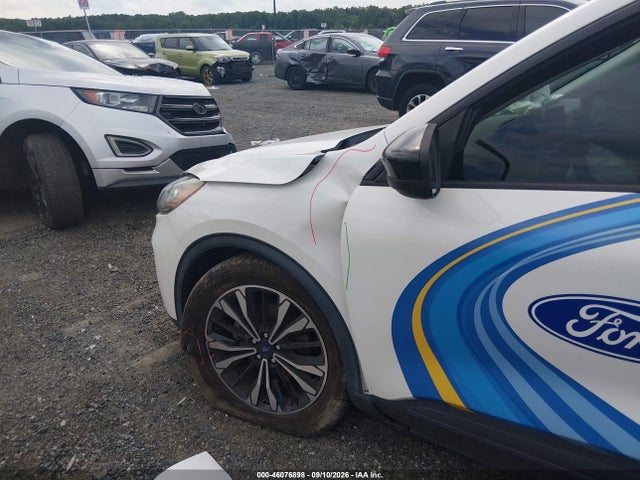 2022 Ford Escape Se მანქანა იყიდება აუქციონზე, vin: 1FMCU9G69NUA82578, აუქციონის ნომერი: 46076898
