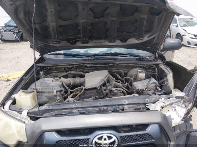 Toyota Tacoma 2015 5TFJX4CN6FX057091 Image 10