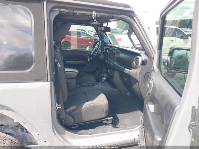 Auction sale of the 2019 Jeep Wrangler Sport S 4x4, vin: 1C4GJXAG6KW585795, lot number: 46076910