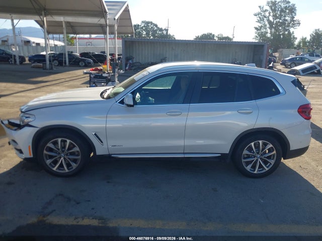 BMW X3 Xdrive30i 2018 5UXTR9C51JLC75635 Image 16