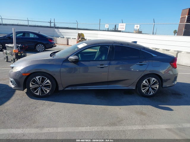 Aukcja sprzedaży 2017 Honda Civic Ex-t, vin: 2HGFC1F33HH652502, numer aukcji: 46076928