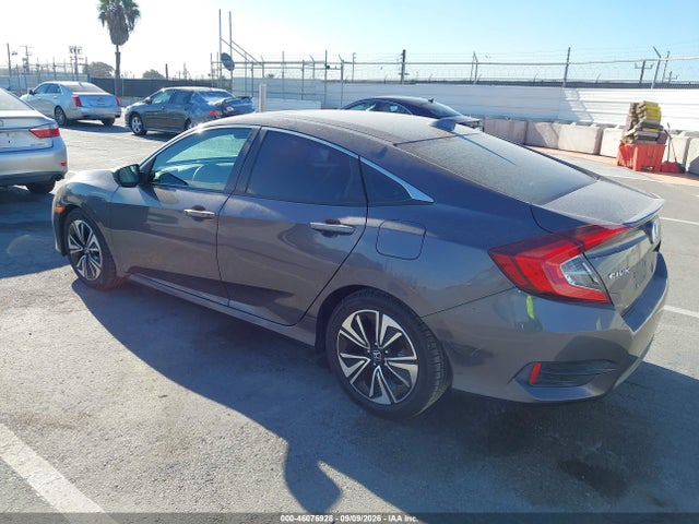 Aukcja sprzedaży 2017 Honda Civic Ex-t, vin: 2HGFC1F33HH652502, numer aukcji: 46076928