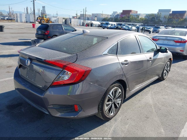 Aukcja sprzedaży 2017 Honda Civic Ex-t, vin: 2HGFC1F33HH652502, numer aukcji: 46076928