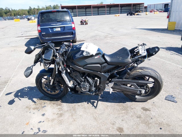 46076934 :رقم المزاد ، MLHRH1556T5200623 vin ، 2026 Honda Cbr650 R مزاد بيع