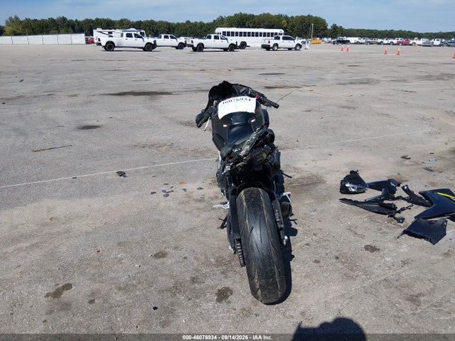 46076934 :رقم المزاد ، MLHRH1556T5200623 vin ، 2026 Honda Cbr650 R مزاد بيع
