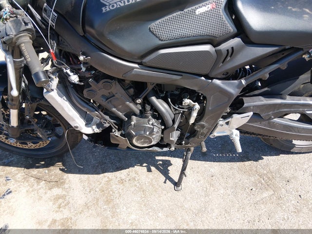 46076934 :رقم المزاد ، MLHRH1556T5200623 vin ، 2026 Honda Cbr650 R مزاد بيع