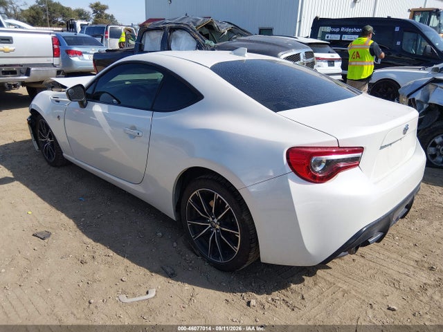 46077014 :رقم المزاد ، JF1ZNAA17L8752571 vin ، 2020 Toyota 86 مزاد بيع