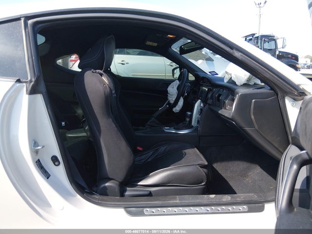 46077014 :رقم المزاد ، JF1ZNAA17L8752571 vin ، 2020 Toyota 86 مزاد بيع