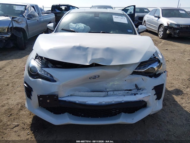 46077014 :رقم المزاد ، JF1ZNAA17L8752571 vin ، 2020 Toyota 86 مزاد بيع