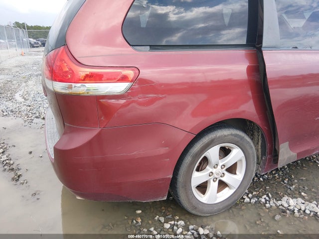 46077018 :رقم المزاد ، 5TDKK3DC9BS037850 vin ، 2011 Toyota Sienna Le V6 مزاد بيع