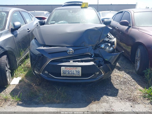 Toyota YARIS LE 2019 3MYDLBYV3KY523592 Image 12