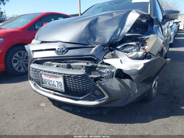 Toyota YARIS LE 2019 3MYDLBYV3KY523592 Image 17