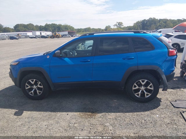 2018 Jeep Cherokee Trailhawk 4x4 მანქანა იყიდება აუქციონზე, vin: 1C4PJMBX2JD500717, აუქციონის ნომერი: 46077070