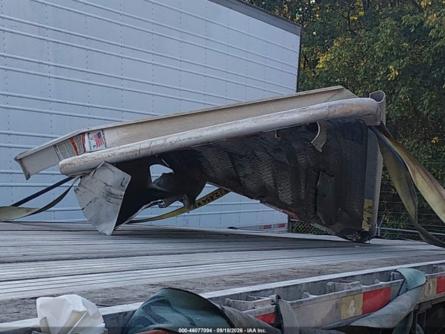 2015 Utility Trailer Mfg Flatbed მანქანა იყიდება აუქციონზე, vin: 1UYFS2485FA147919, აუქციონის ნომერი: 46077094