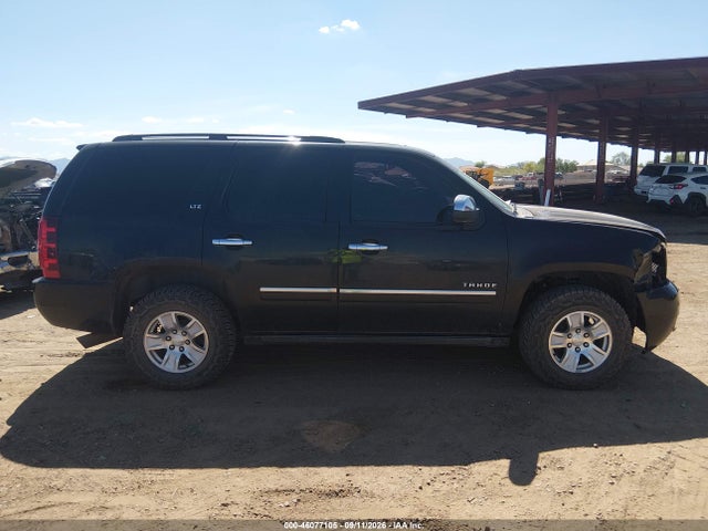 2011 Chevrolet Tahoe Ltz მანქანა იყიდება აუქციონზე, vin: 1GNSKCE06BR137527, აუქციონის ნომერი: 46077105
