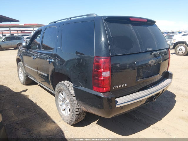 2011 Chevrolet Tahoe Ltz მანქანა იყიდება აუქციონზე, vin: 1GNSKCE06BR137527, აუქციონის ნომერი: 46077105