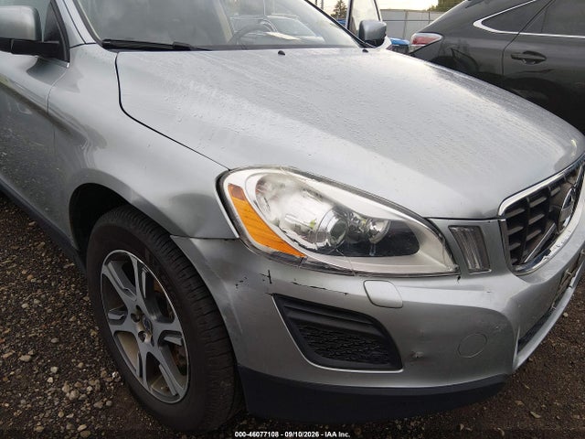 Продаж на аукціоні авто 2013 Volvo Xc60 T6, vin: YV4902DZXD2432498, номер лоту: 46077108