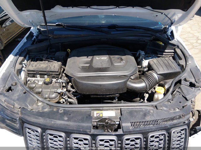 1C4RJFLG2JC427230 Jeep Grand Cherokee Trailhawk 4x4