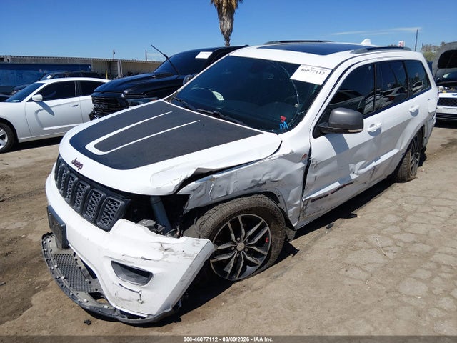 1C4RJFLG2JC427230 Jeep Grand Cherokee Trailhawk 4x4
