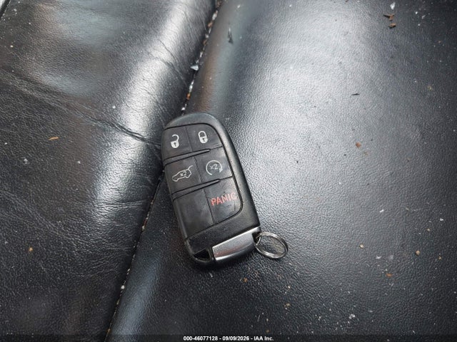 2015 Jeep Grand Cherokee Limited მანქანა იყიდება აუქციონზე, vin: 1C4RJFBG1FC604827, აუქციონის ნომერი: 46077128