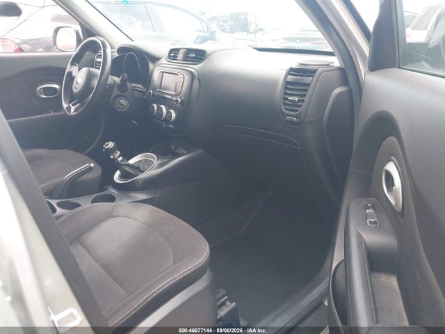 2017 Kia Soul მანქანა იყიდება აუქციონზე, vin: KNDJN2A21H7440670, აუქციონის ნომერი: 46077144