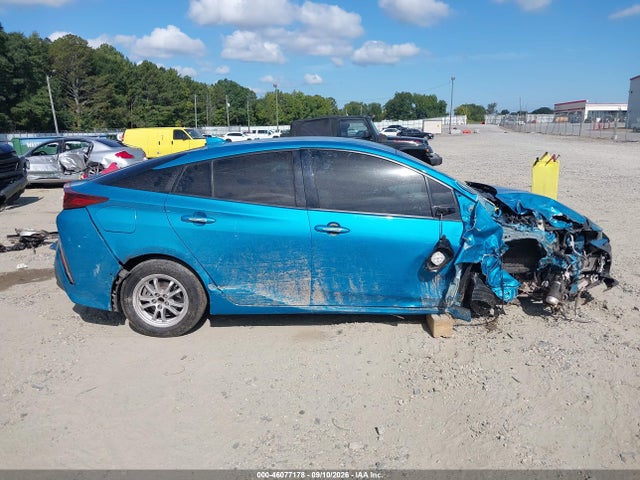 2020 Toyota Prius Prime Limited მანქანა იყიდება აუქციონზე, vin: JTDKARFPXL3136556, აუქციონის ნომერი: 46077178