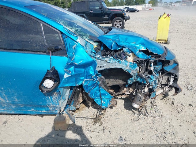 2020 Toyota Prius Prime Limited მანქანა იყიდება აუქციონზე, vin: JTDKARFPXL3136556, აუქციონის ნომერი: 46077178