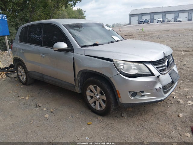 Продаж на аукціоні авто 2010 Volkswagen Tiguan S, vin: WVGAV7AX9AW001023, номер лоту: 46077183
