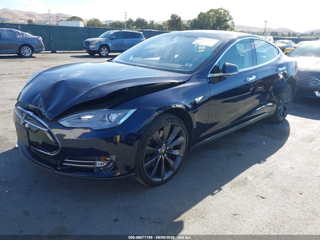 5YJSA1H19EFP49901 Tesla Model S P85