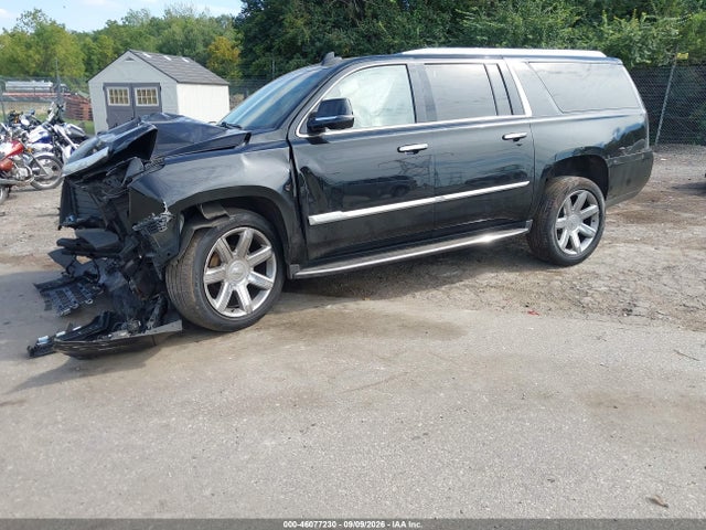 Продаж на аукціоні авто 2019 Cadillac Escalade Esv Luxury, vin: 1GYS4HKJ4KR112858, номер лоту: 46077230