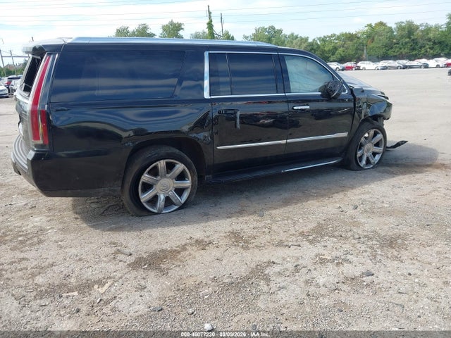 Продаж на аукціоні авто 2019 Cadillac Escalade Esv Luxury, vin: 1GYS4HKJ4KR112858, номер лоту: 46077230