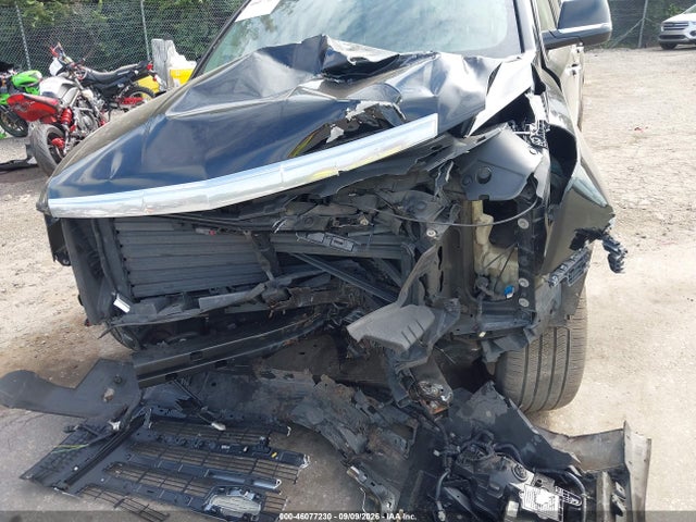 Продаж на аукціоні авто 2019 Cadillac Escalade Esv Luxury, vin: 1GYS4HKJ4KR112858, номер лоту: 46077230
