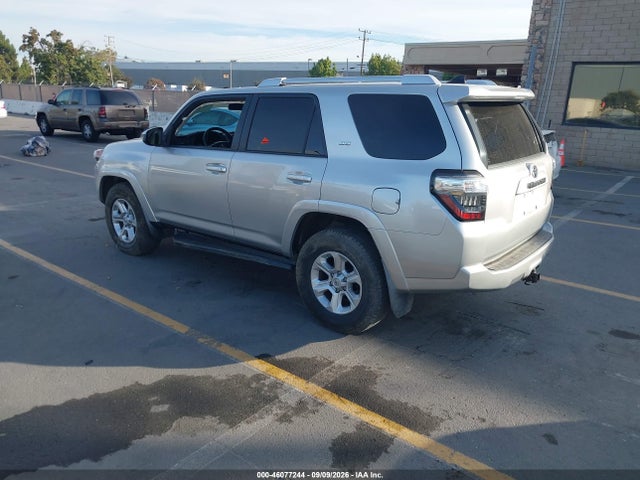 Toyota 4RUNNER SR5 2016 JTEZU5JR4G5120530 Image 3