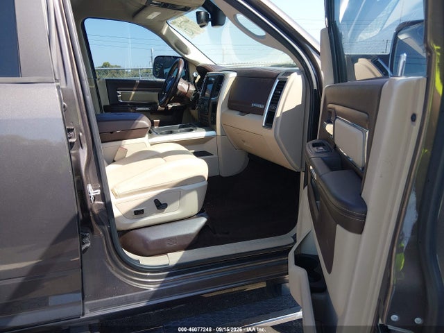 Продаж на аукціоні авто 2018 Ram 2500 Laramie  4x4 6'4 Box, vin: 3C6UR5FL4JG250352, номер лоту: 46077248