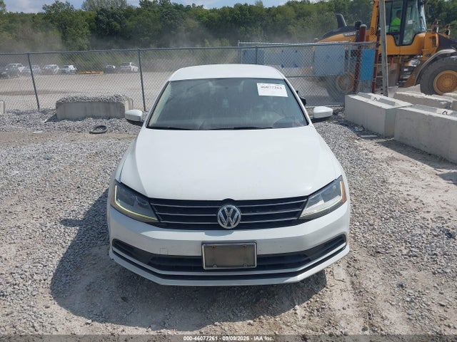 46077261 :رقم المزاد ، 3VW2B7AJ4HM286721 vin ، 2017 Volkswagen Jetta 1.4t S مزاد بيع