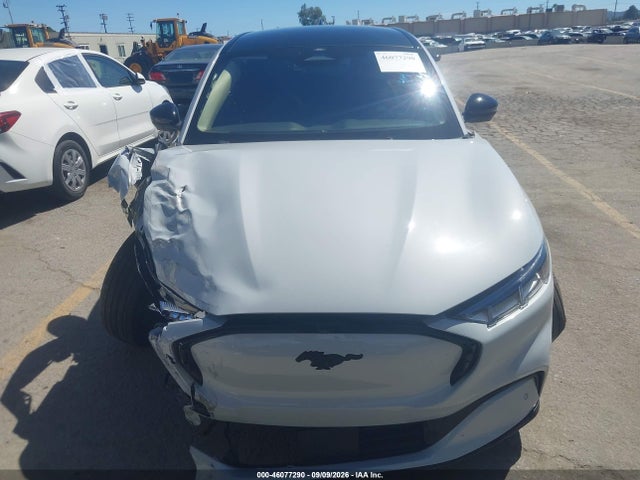 Ford Mustang Mach-e Premium 2023 3FMTK3R70PMB03673 Image 12