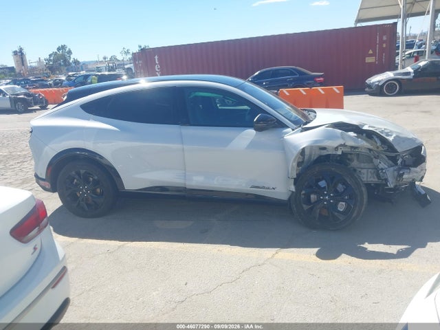 Ford Mustang Mach-e Premium 2023 3FMTK3R70PMB03673 Image 13