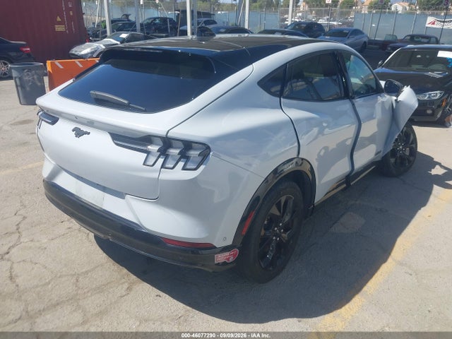 Ford Mustang Mach-e Premium 2023 3FMTK3R70PMB03673 Image 4