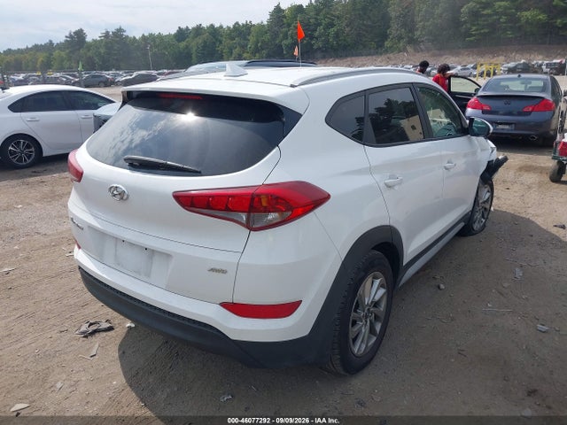 Hyundai TUCSON SEL 2018 KM8J3CA43JU702933 Image 4