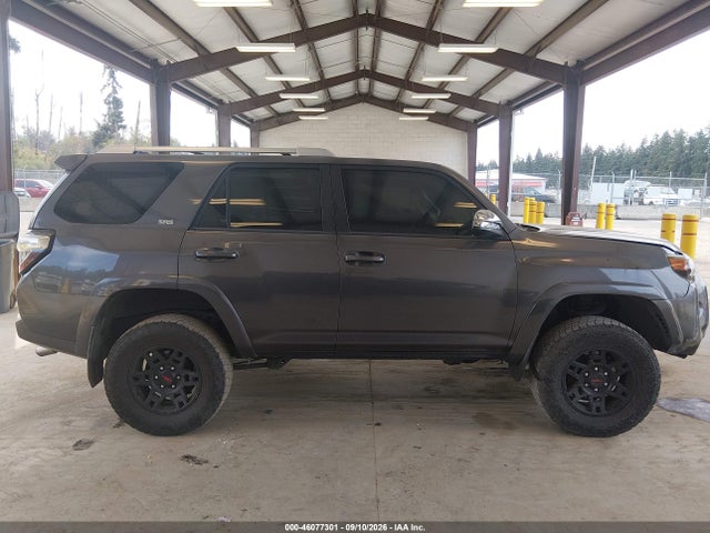 Toyota 4RUNNER SR5 2017 JTEBU5JR5H5475547 Image 12