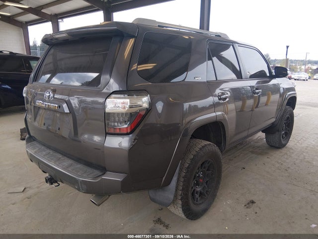 Toyota 4RUNNER SR5 2017 JTEBU5JR5H5475547 Image 4